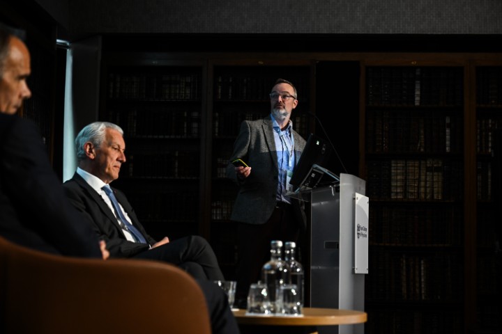 Photo from Medicine 2025 }}
