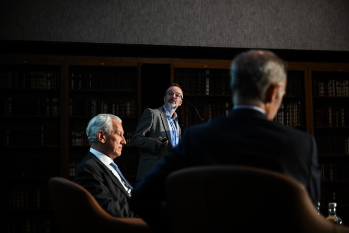 Photo from Medicine 2025 }}