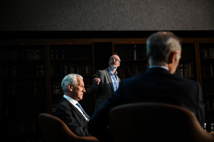 Photo from Medicine 2025 }}