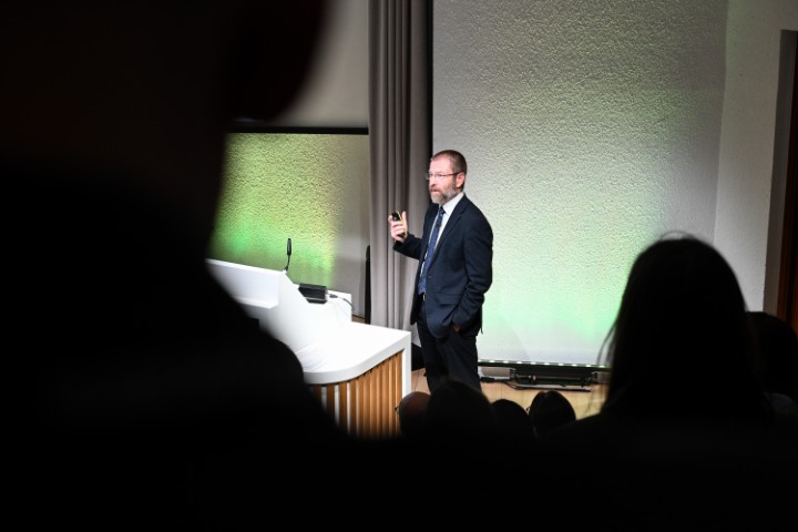 Photo from Medicine 2025 }}