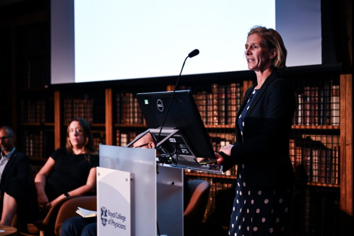 Photo from Medicine 2025 }}