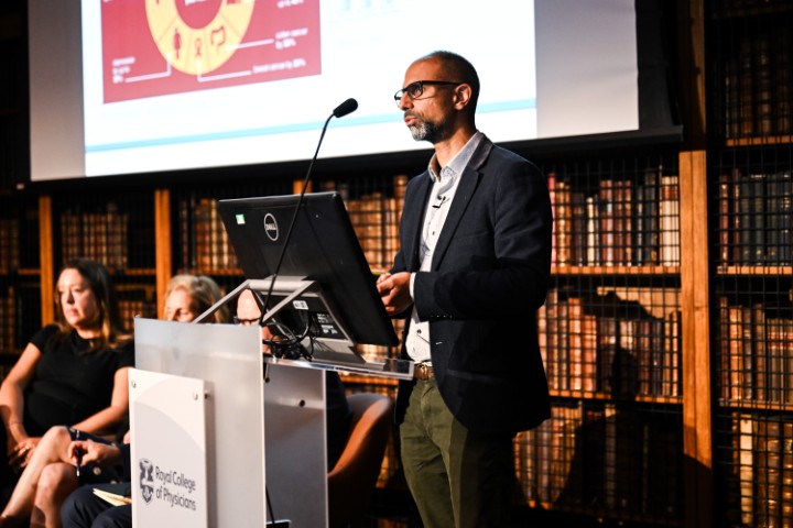 Photo from Medicine 2025 }}