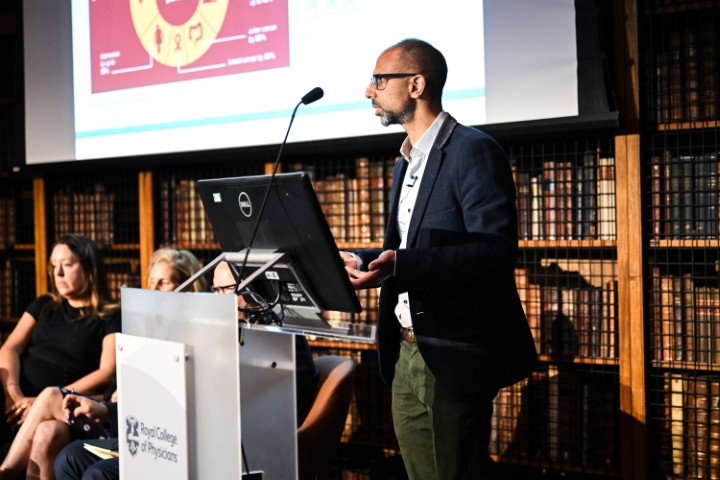 Photo from Medicine 2025 }}