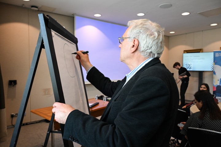Photo from Medicine 2025 }}