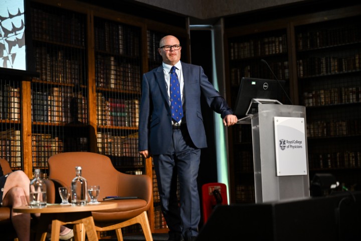 Photo from Medicine 2025 }}