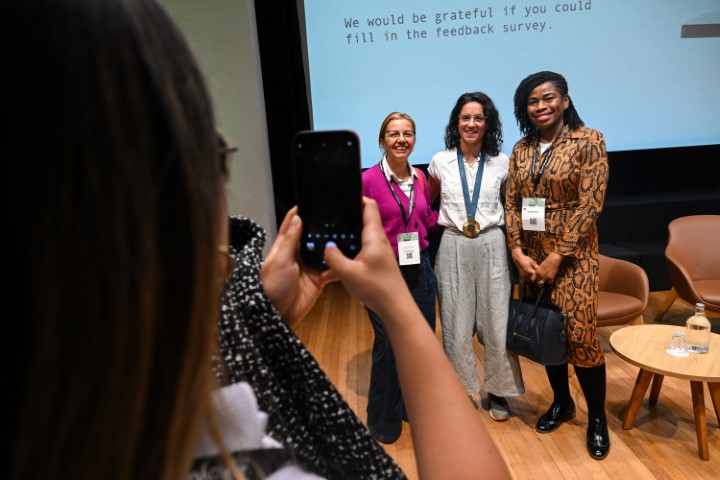 Photo from Medicine 2025 }}