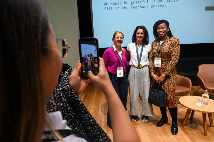 Photo from Medicine 2025 }}