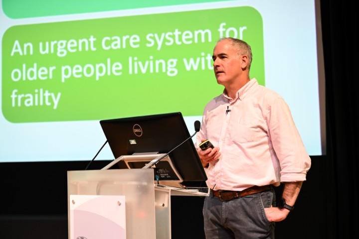Photo from Medicine 2025 }}