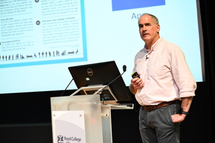 Photo from Medicine 2025 }}