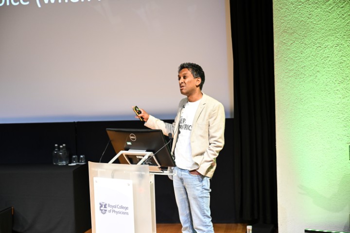 Photo from Medicine 2025 }}